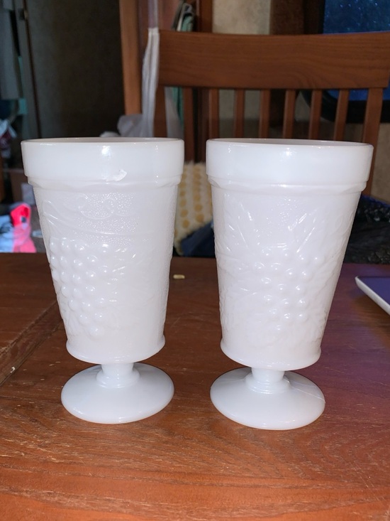 unbranded Other - White Milk Glass Goblets - Decorative Grape Motif